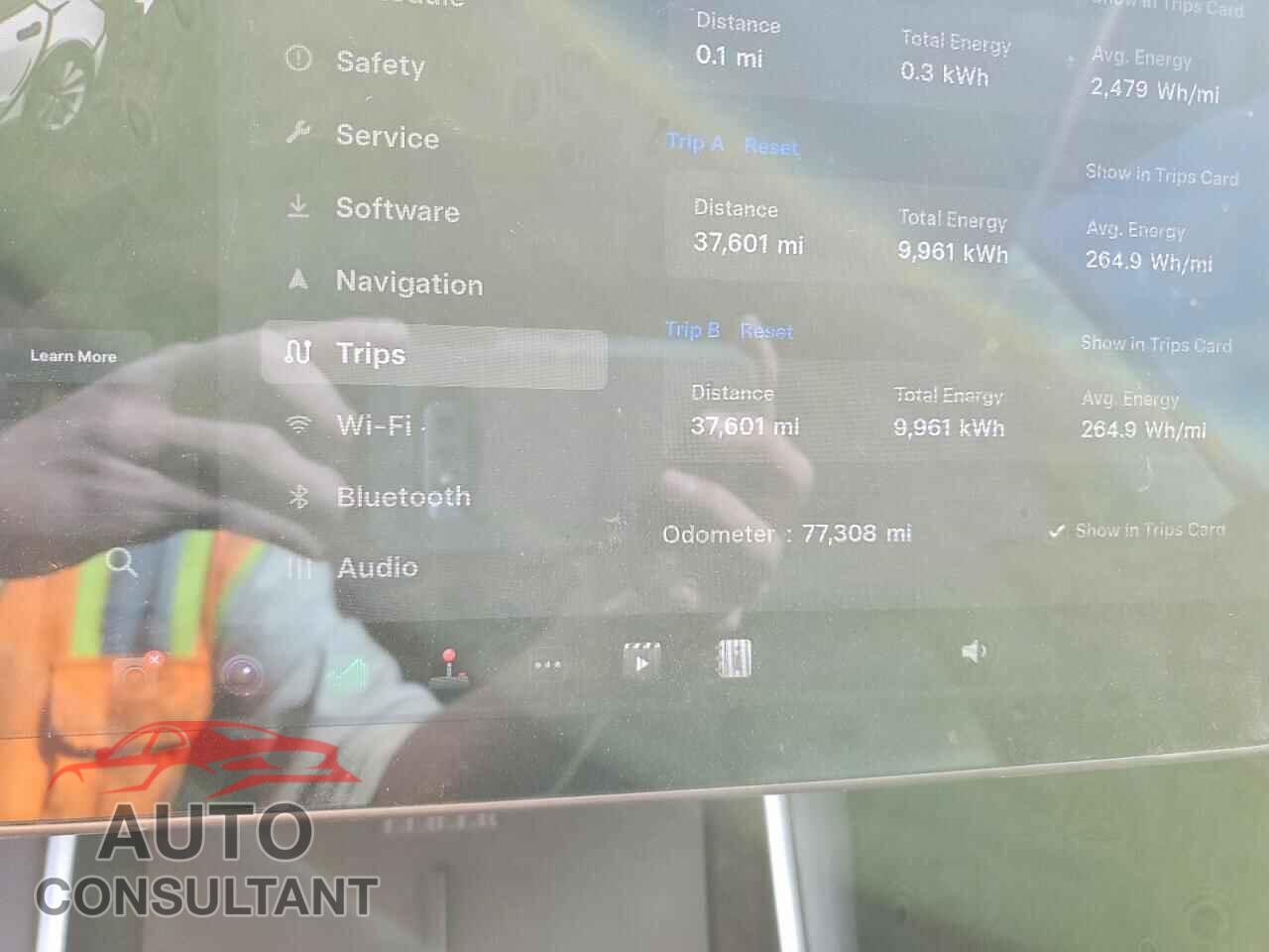 TESLA MODEL 3 2018 - 5YJ3E1EA5JF155099