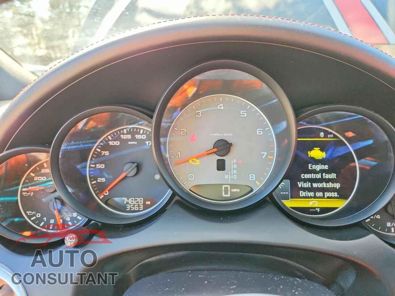 PORSCHE CAYENNE 2018 - WP1AB2A23JLA60976