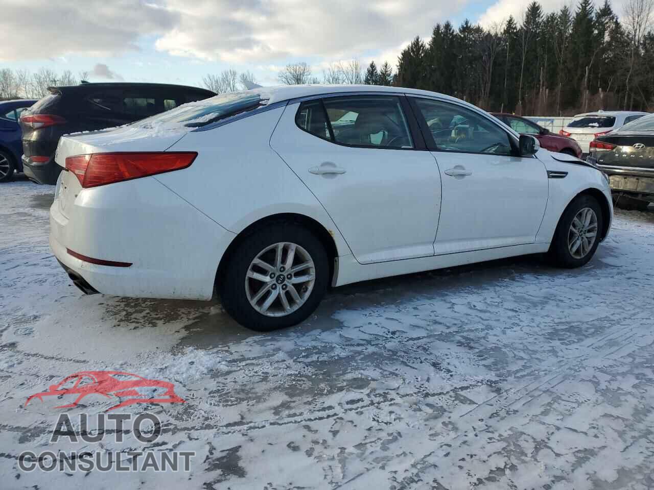 KIA OPTIMA 2011 - KNAGM4A76B5129174