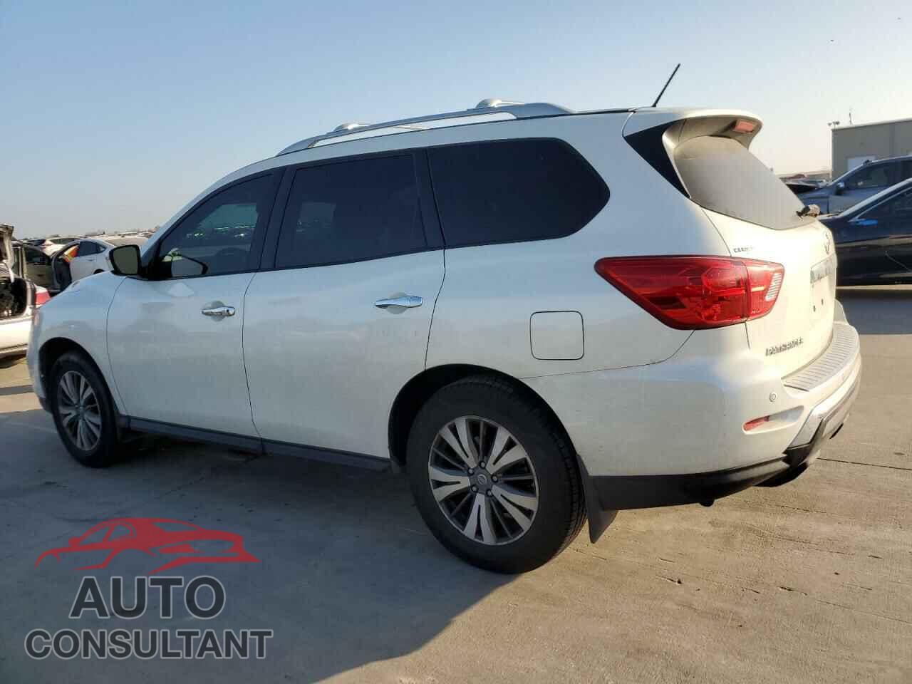 NISSAN PATHFINDER 2017 - 5N1DR2MNXHC623303