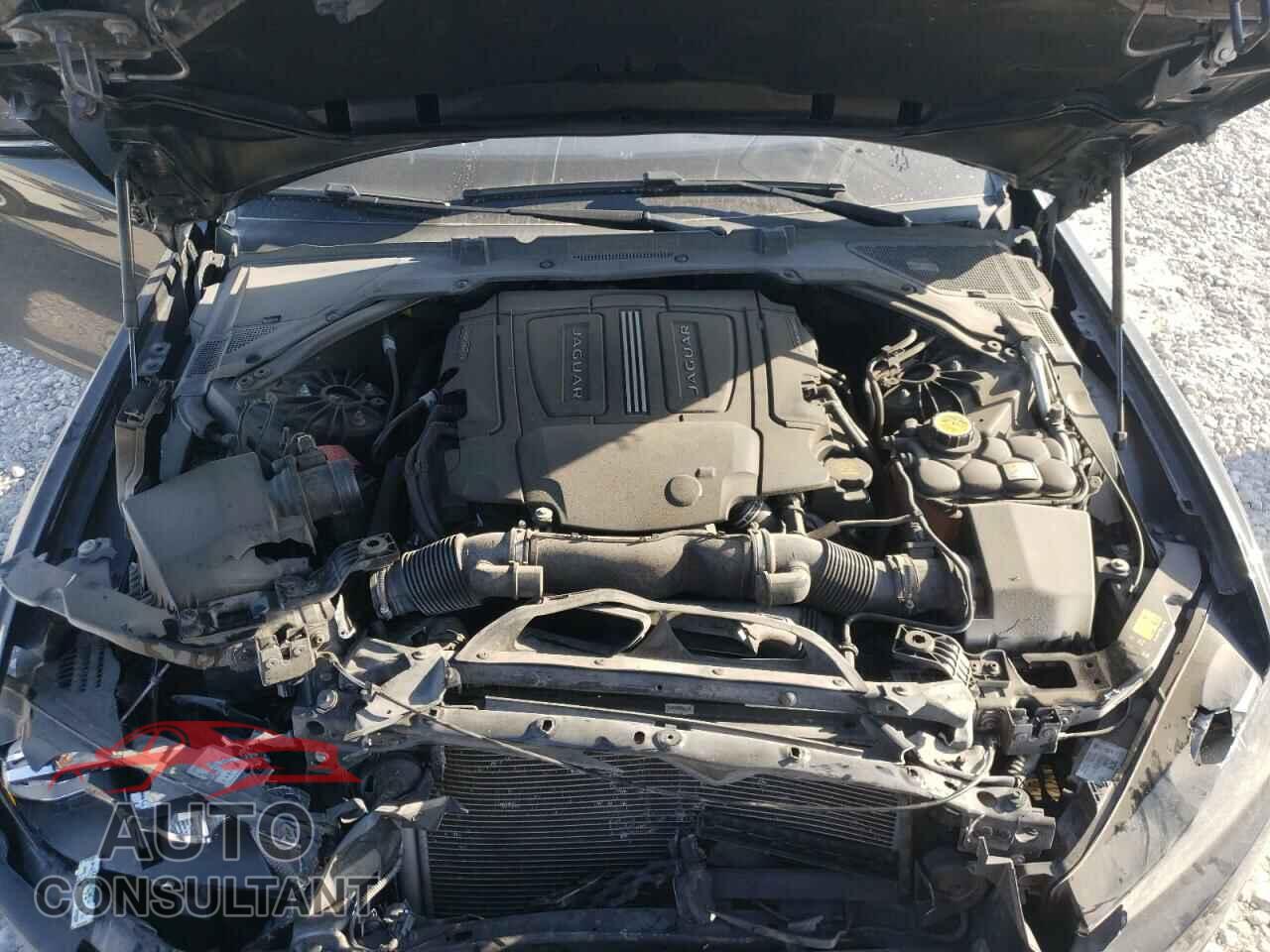 JAGUAR XE 2017 - SAJAD4BV9HA976438