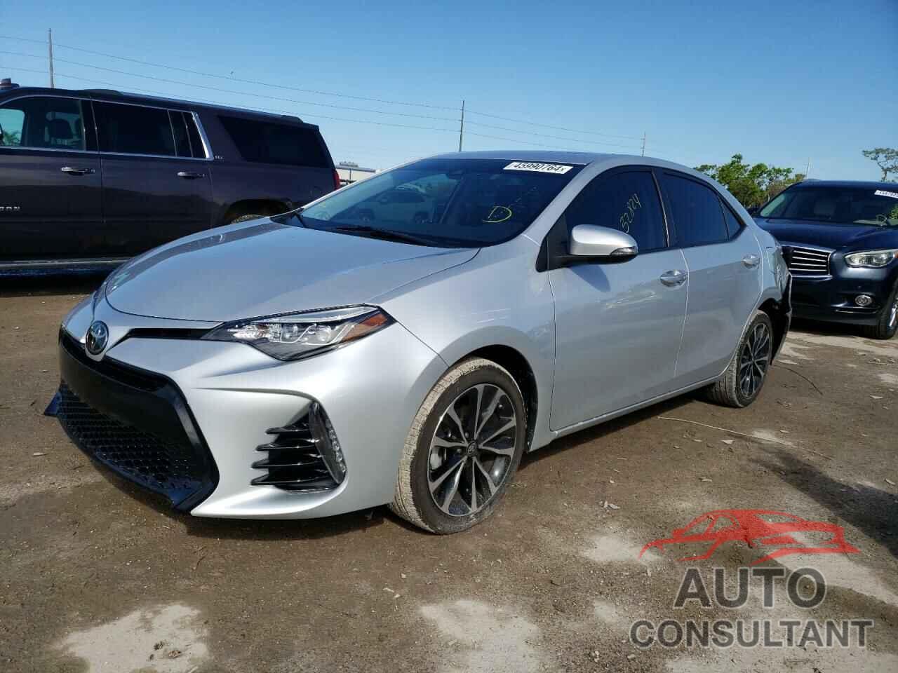 TOYOTA COROLLA 2018 - 5YFBURHE2JP793195