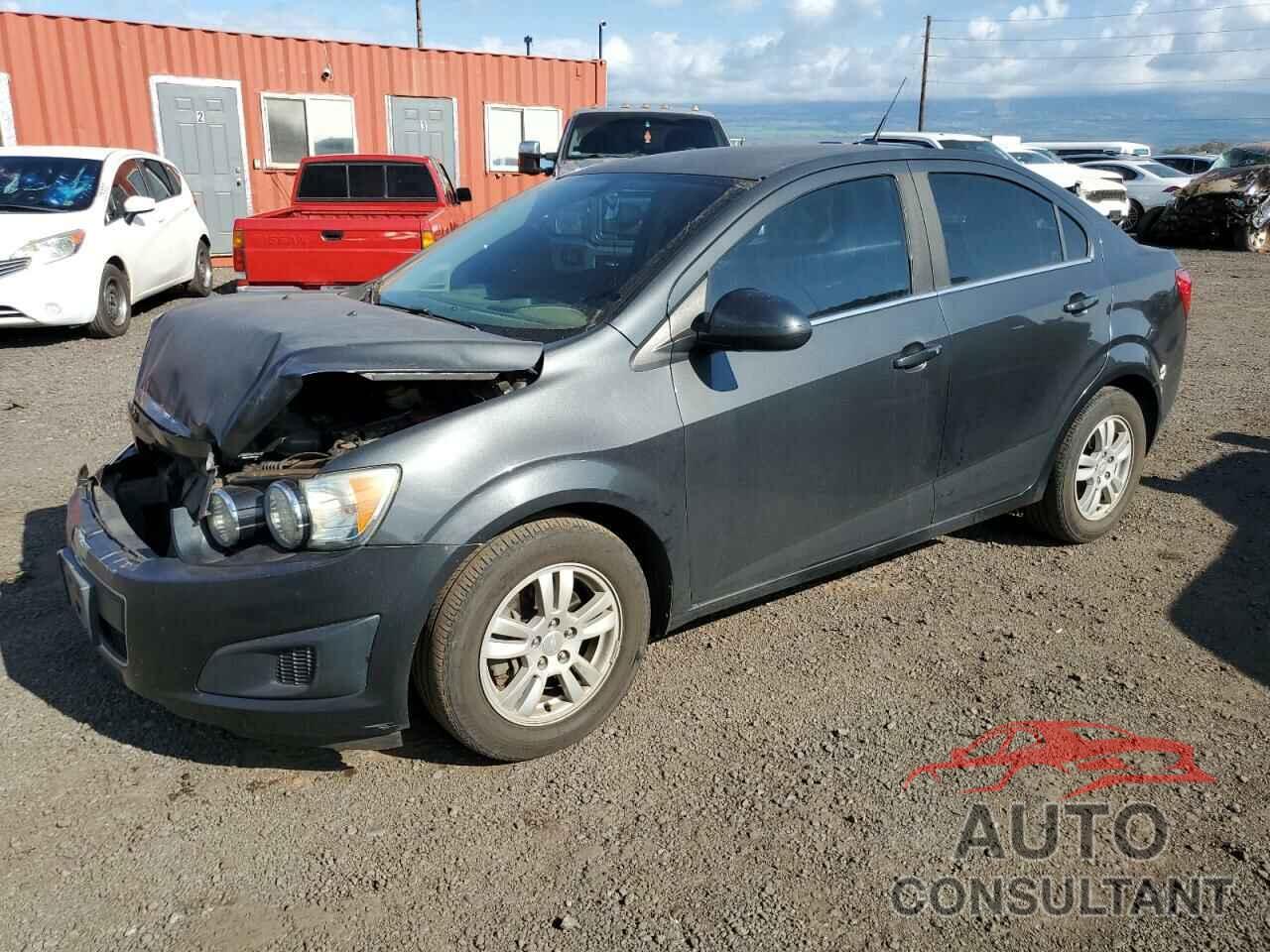 CHEVROLET SONIC 2014 - 1G1JC5SH5E4229455