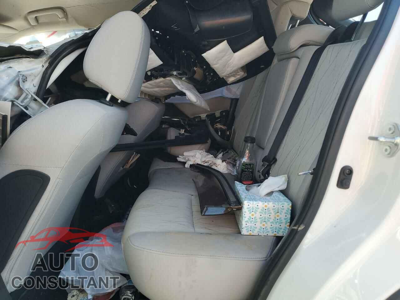 MITSUBISHI ECLIPSE 2018 - JA4AT5AA8JZ070241