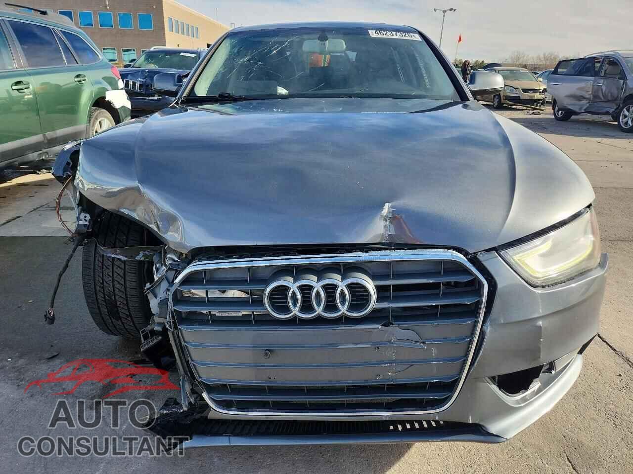 AUDI A4 2013 - WAUFFAFL8DA121467