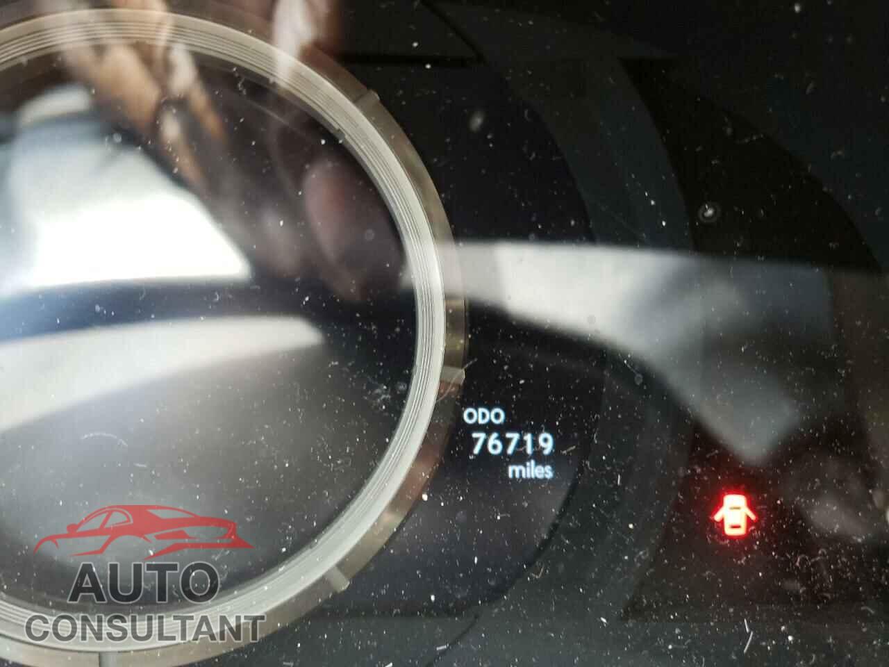 LEXUS IS 2016 - JTHBE1D25G5023734