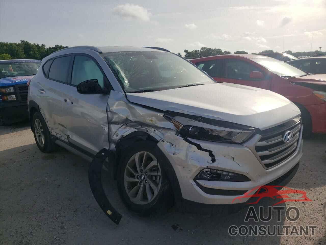 HYUNDAI TUCSON 2018 - KM8J33A41JU736336