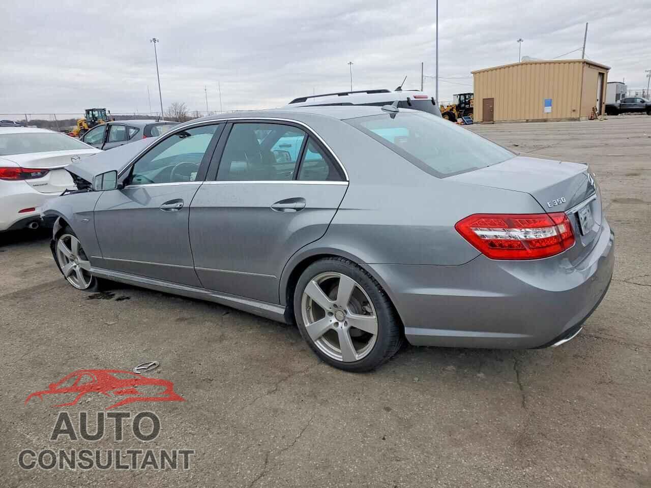 MERCEDES-BENZ E-CLASS 2012 - WDDHF8JB1CA553499