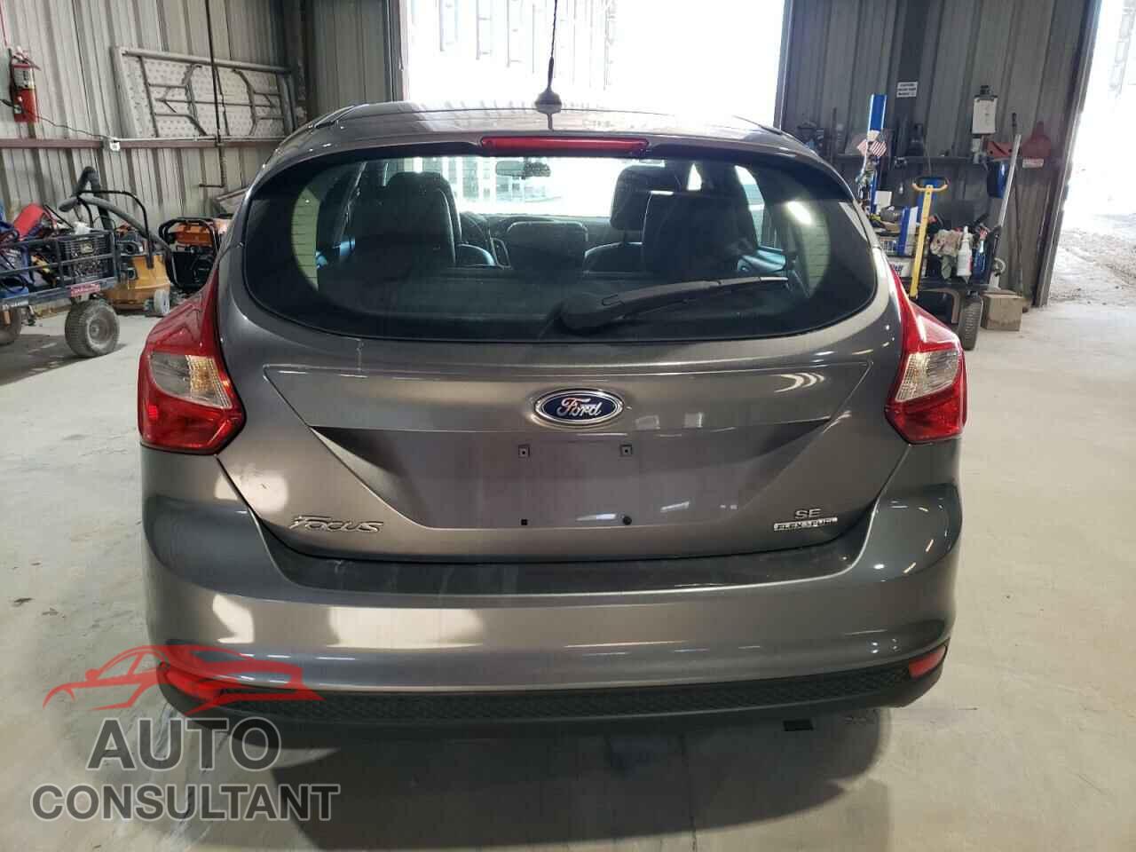 FORD FOCUS 2014 - 1FADP3K21EL264093