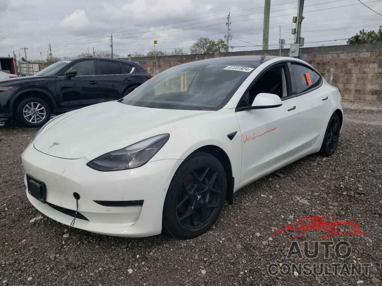 TESLA MODEL 3 2021 - 5YJ3E1EA1MF920961