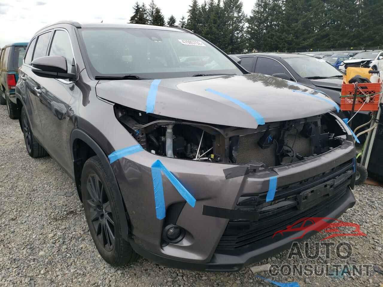 TOYOTA HIGHLANDER 2019 - 5TDJZRFH3KS926453