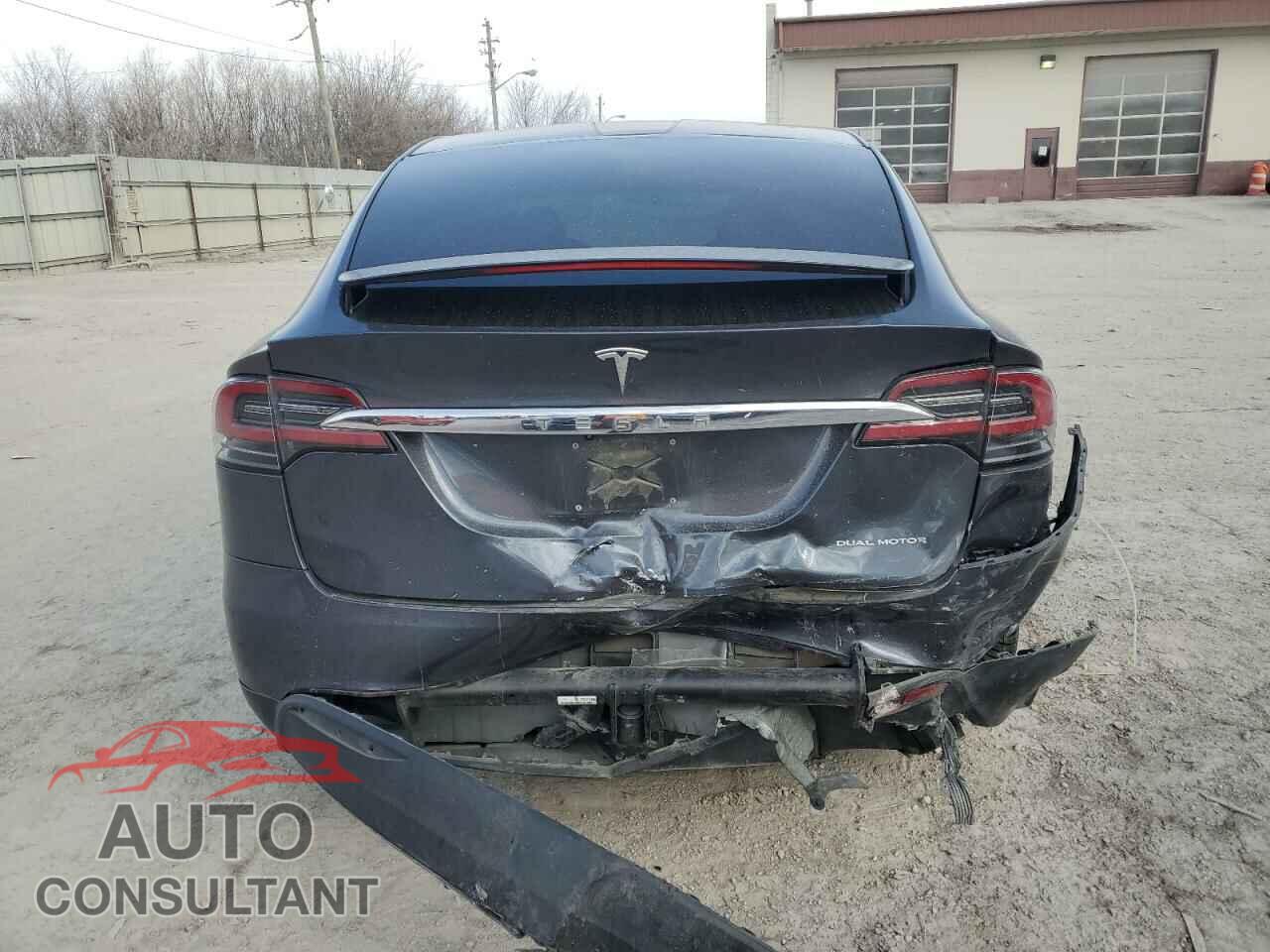 TESLA MODEL X 2020 - 5YJXCBE21LF263048
