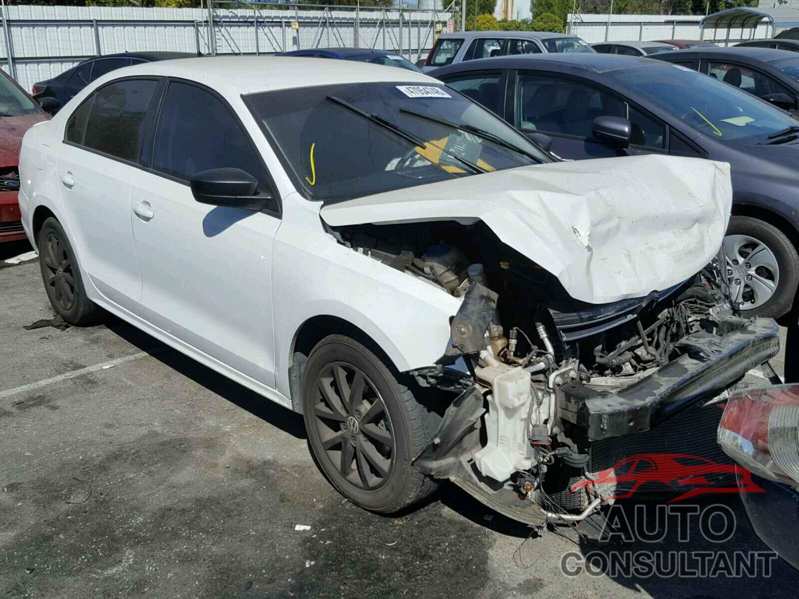 VOLKSWAGEN JETTA 2015 - 3VWD17AJ9FM321620