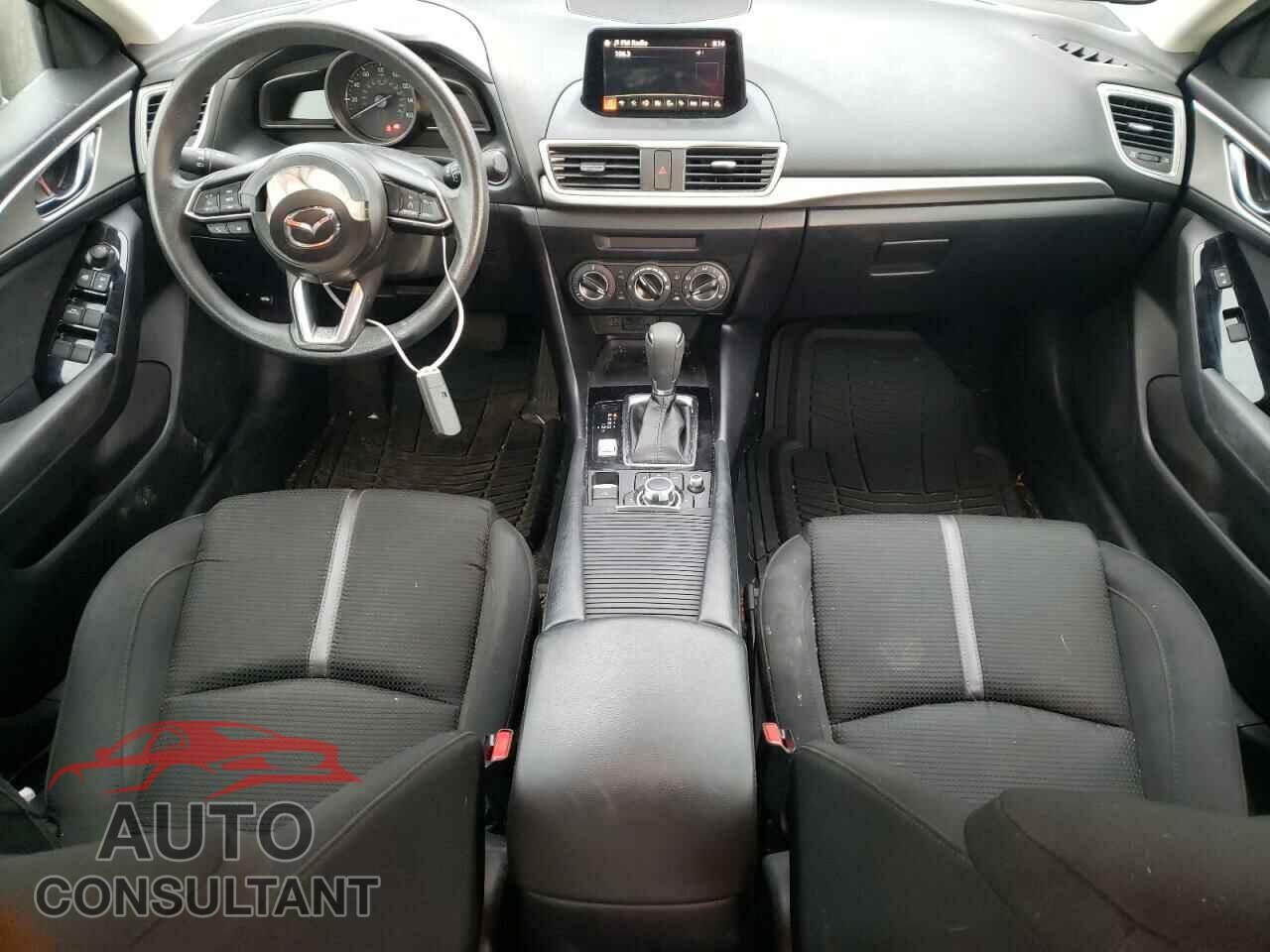 MAZDA 3 2017 - 3MZBN1U73HM149807