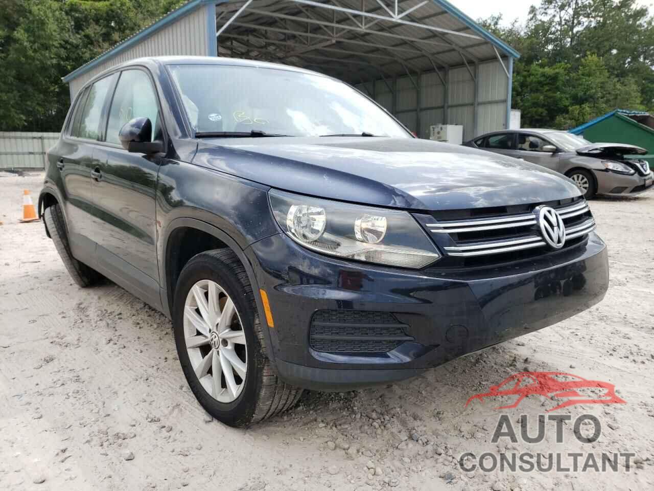 VOLKSWAGEN TIGUAN 2017 - WVGAV7AX2HK045592