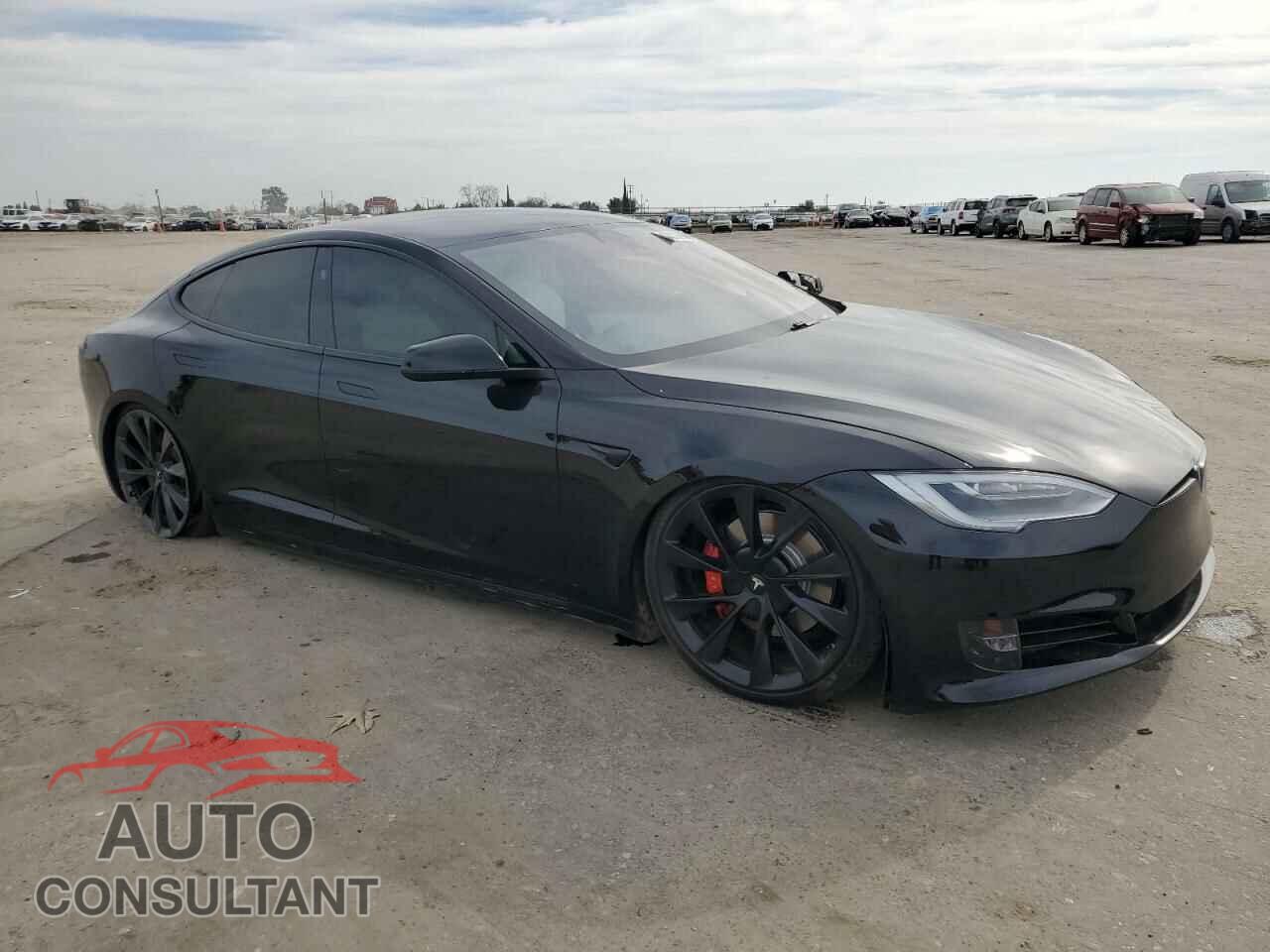 TESLA MODEL S 2020 - 5YJSA1E49LF390948