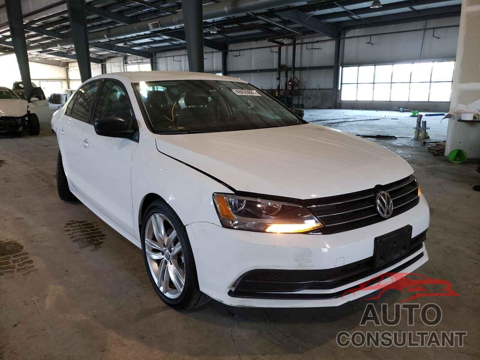 VOLKSWAGEN JETTA 2016 - 3VW267AJ5GM245940