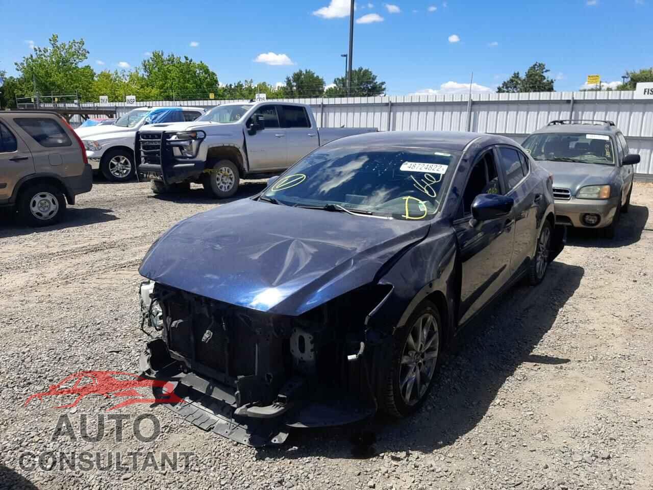 MAZDA 3 2018 - 3MZBN1V32JM254145