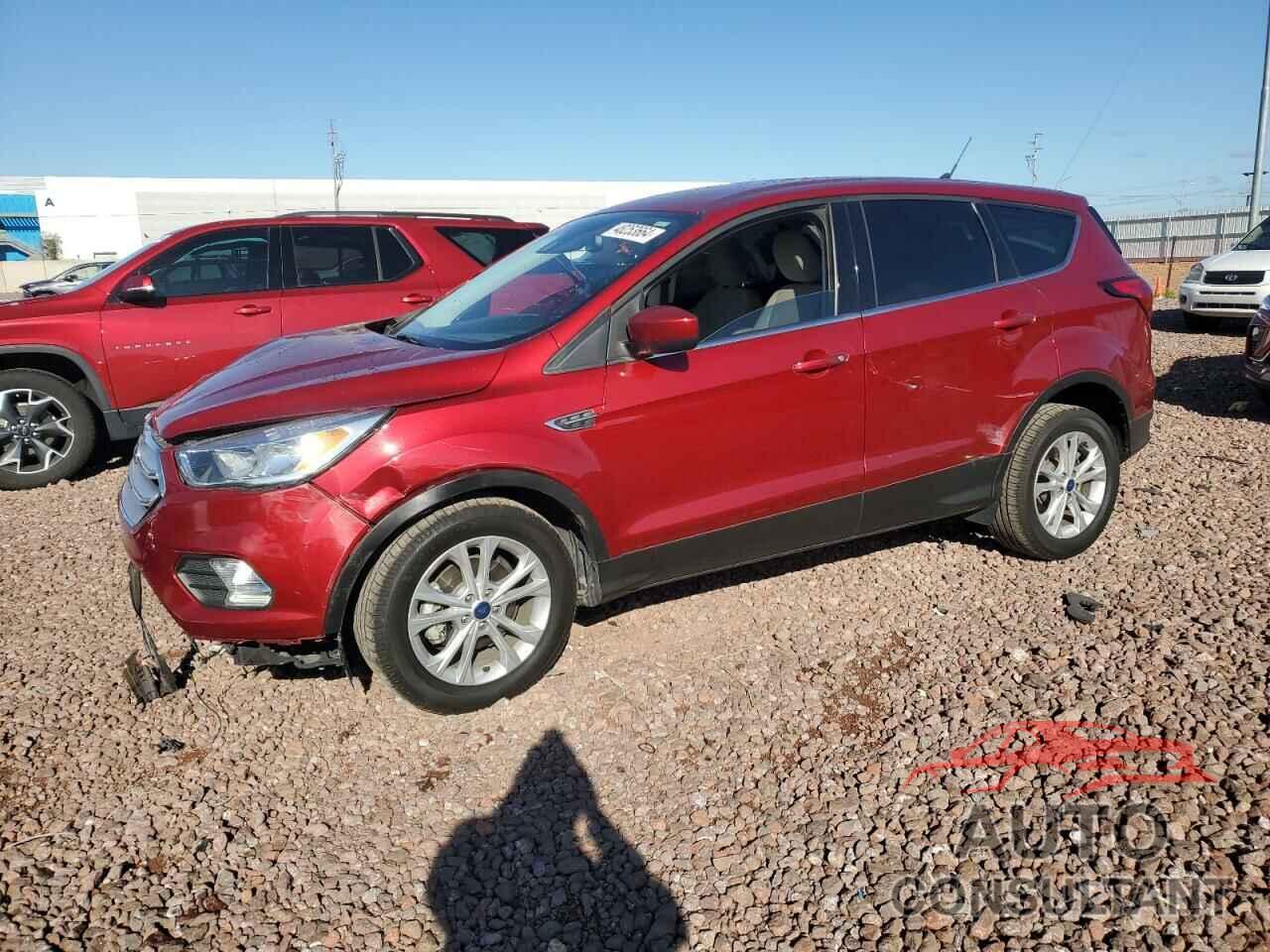 FORD ESCAPE 2019 - 1FMCU0GD0KUB05400