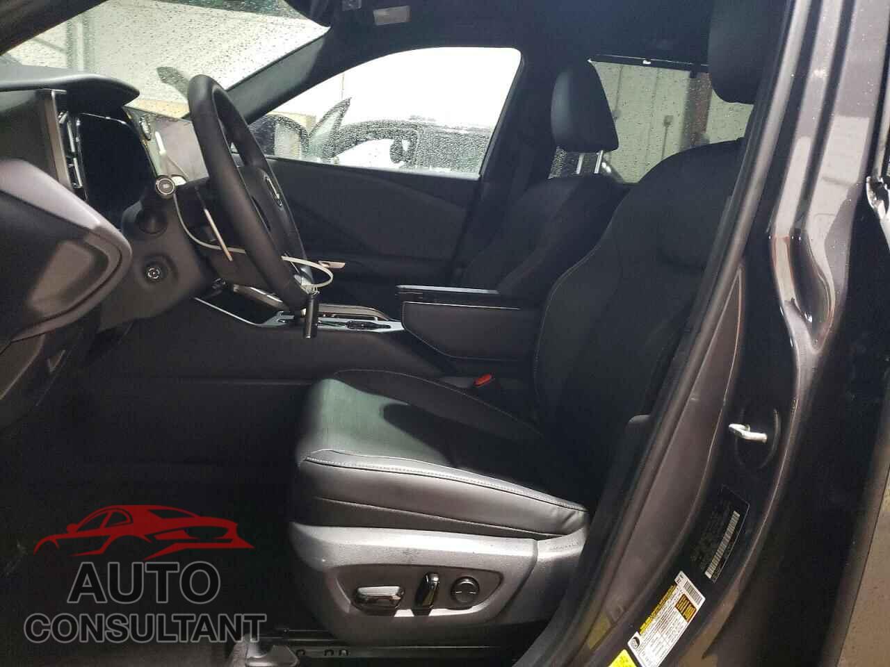 LEXUS UNKNOWN 2025 - 5TDAAAB6XSS032494