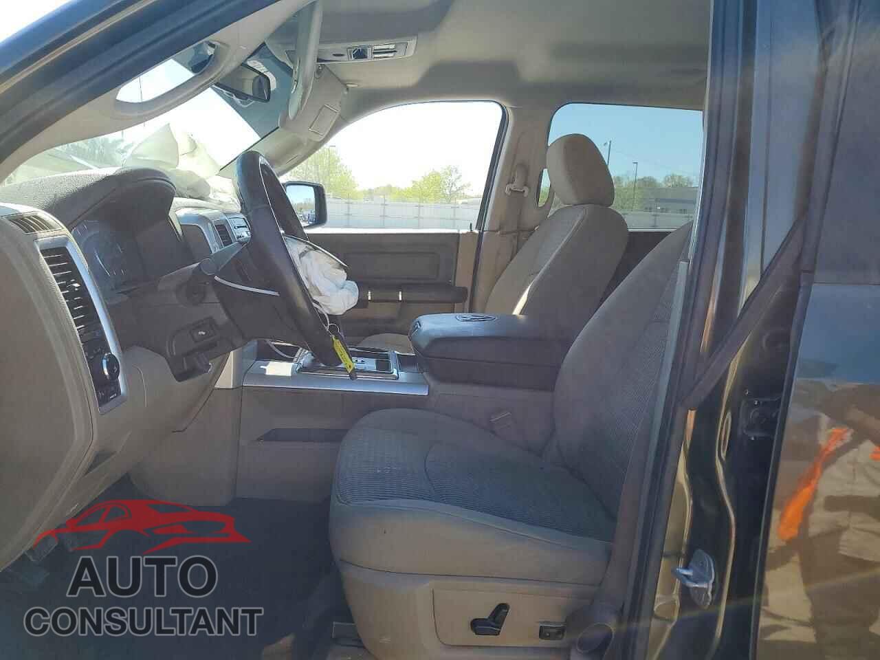 DODGE RAM 1500 2012 - 1C6RD7LT4CS119597