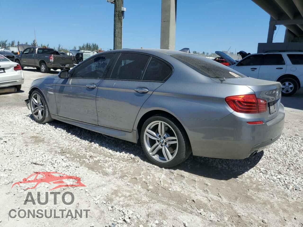 BMW 5 SERIES 2014 - WBA5B1C54ED480599
