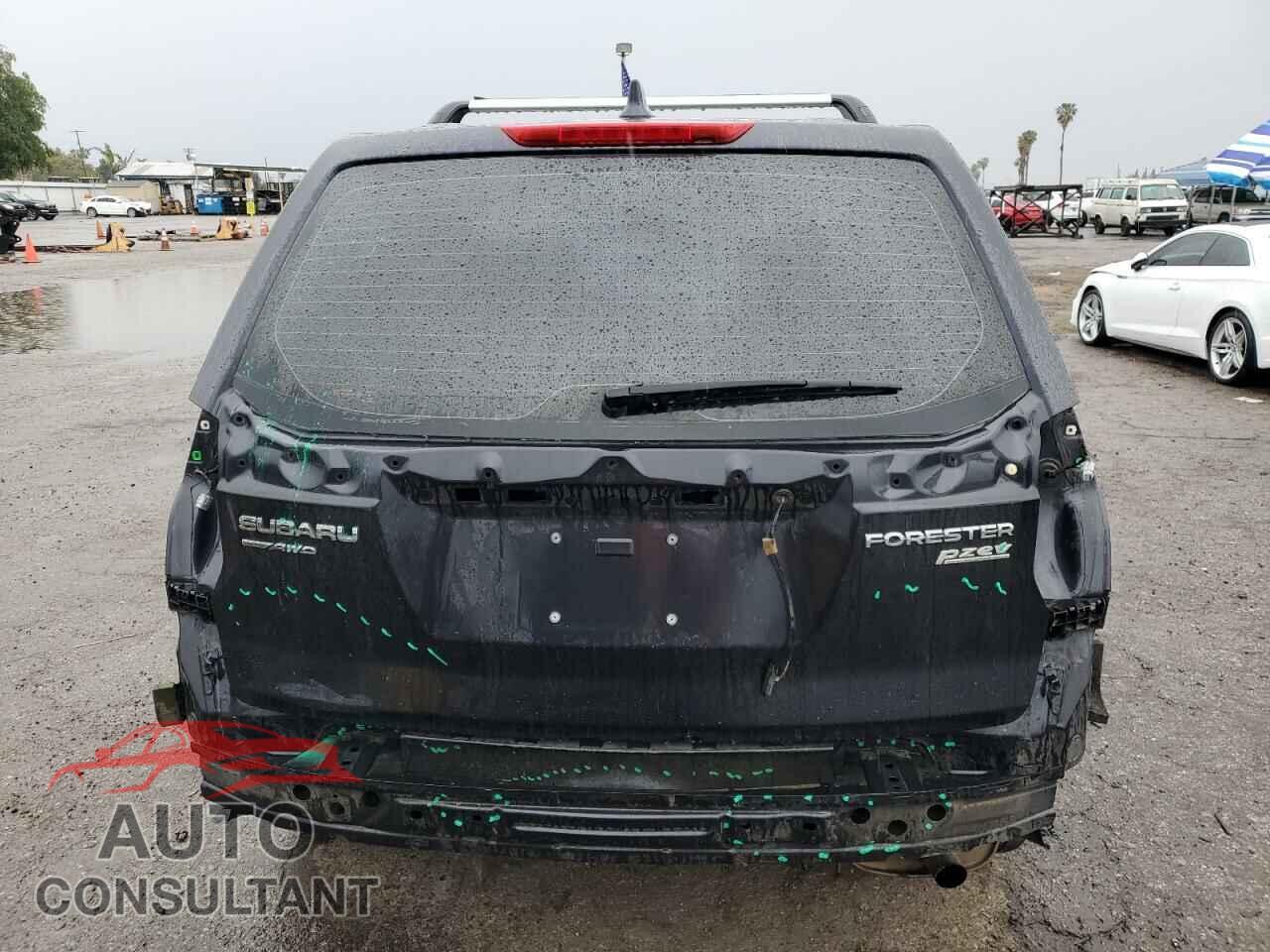 SUBARU FORESTER 2016 - JF2SJAAC6GH512718