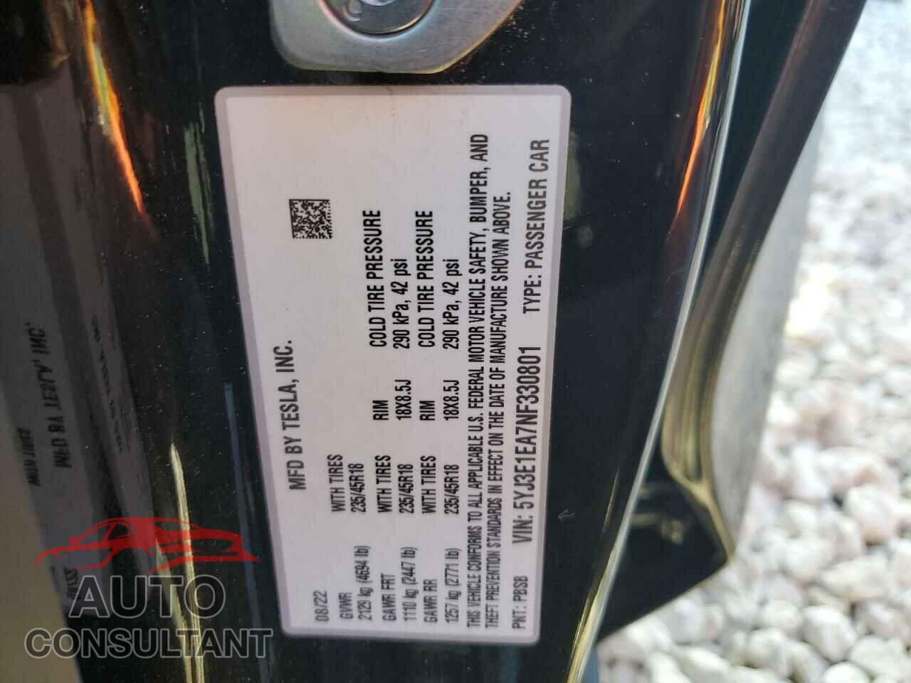 TESLA MODEL 3 2022 - 5YJ3E1EA7NF330801
