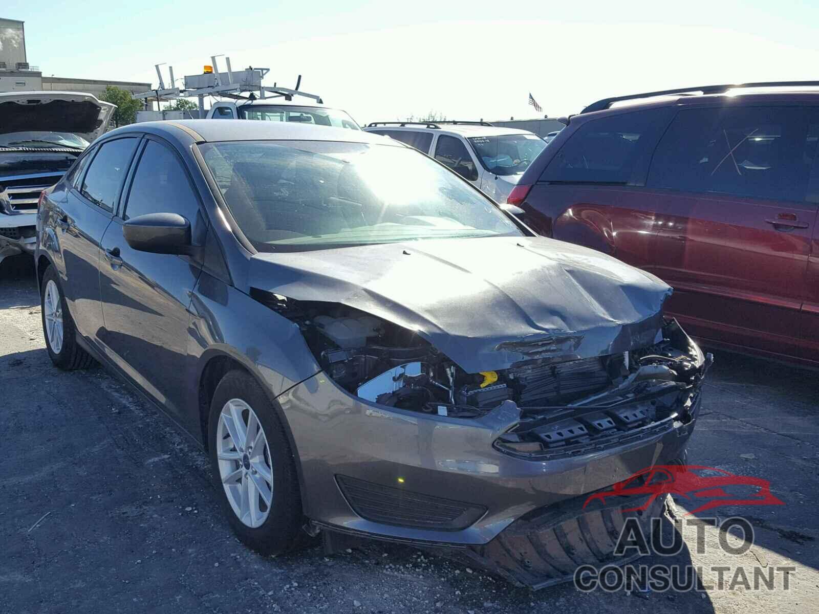 FORD FOCUS 2018 - 1FADP3FE0JL216695