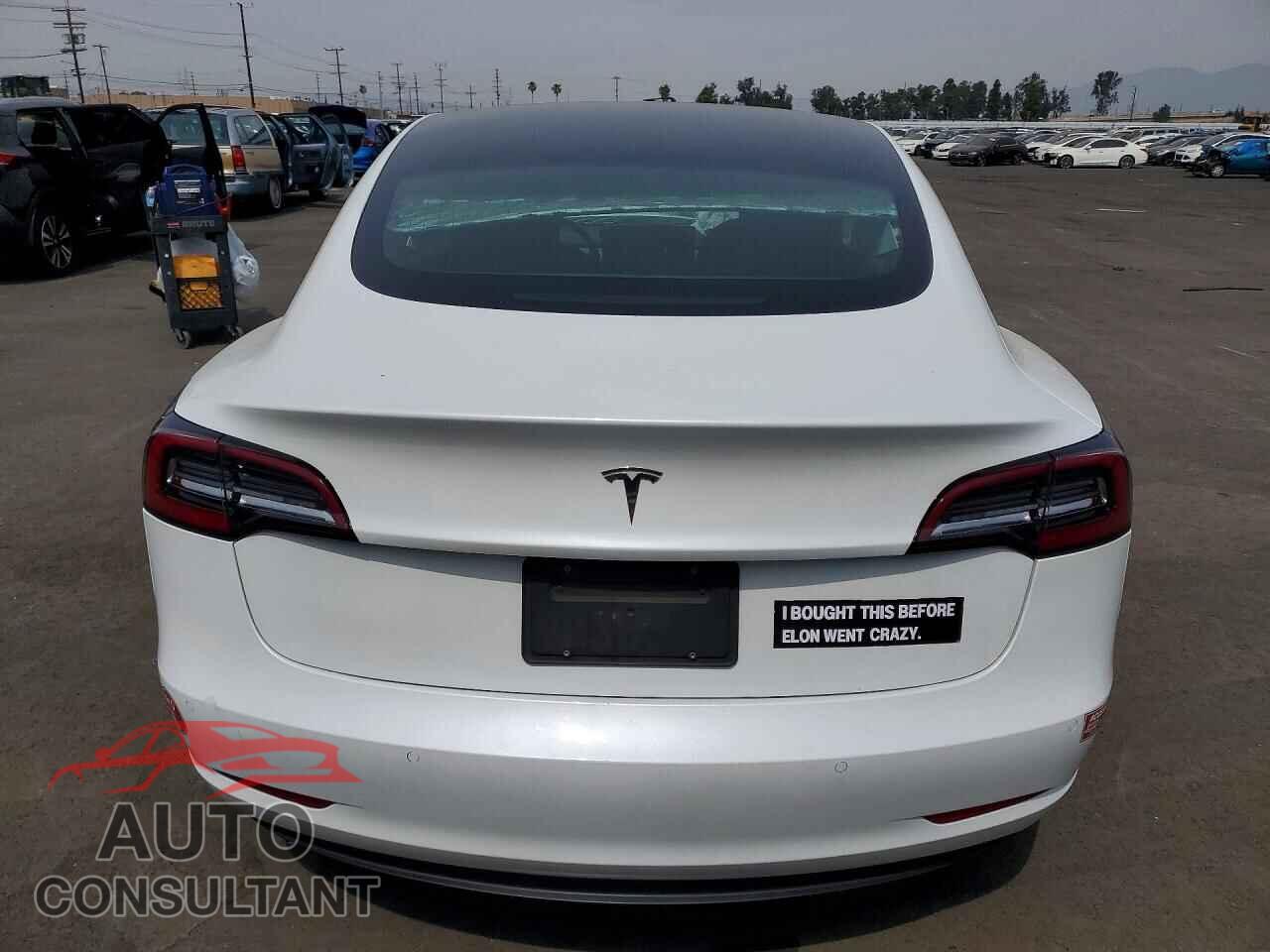 TESLA MODEL 3 2019 - 5YJ3E1EAXKF401470