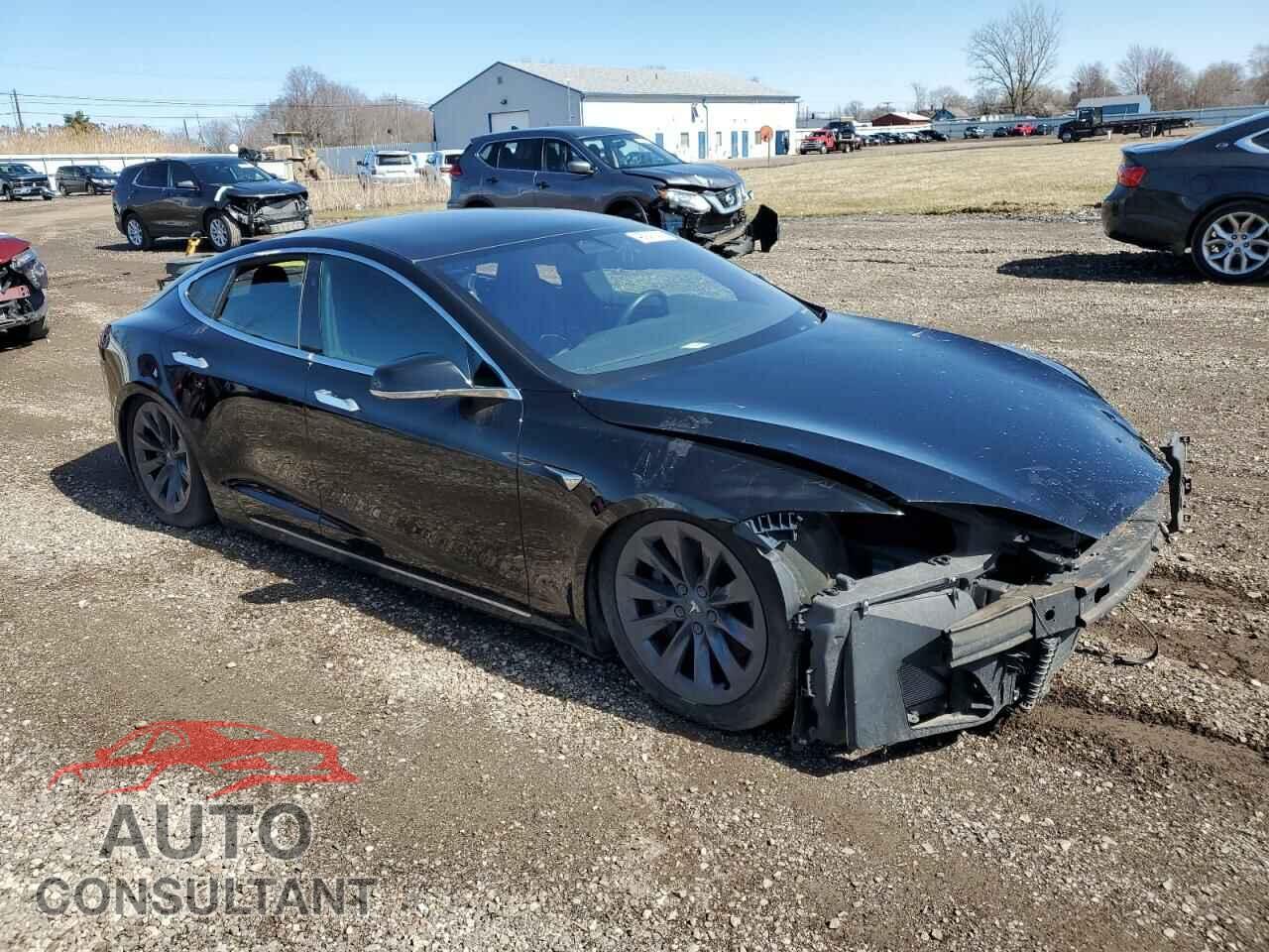 TESLA MODEL S 2018 - 5YJSA1E27JF241482
