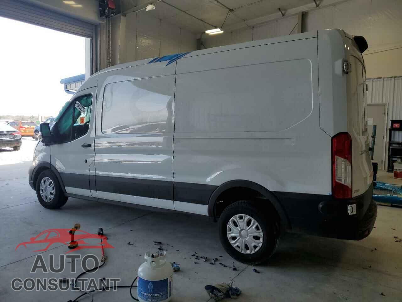 FORD TRANSIT 2023 - 1FTBW9CK1PKB55504