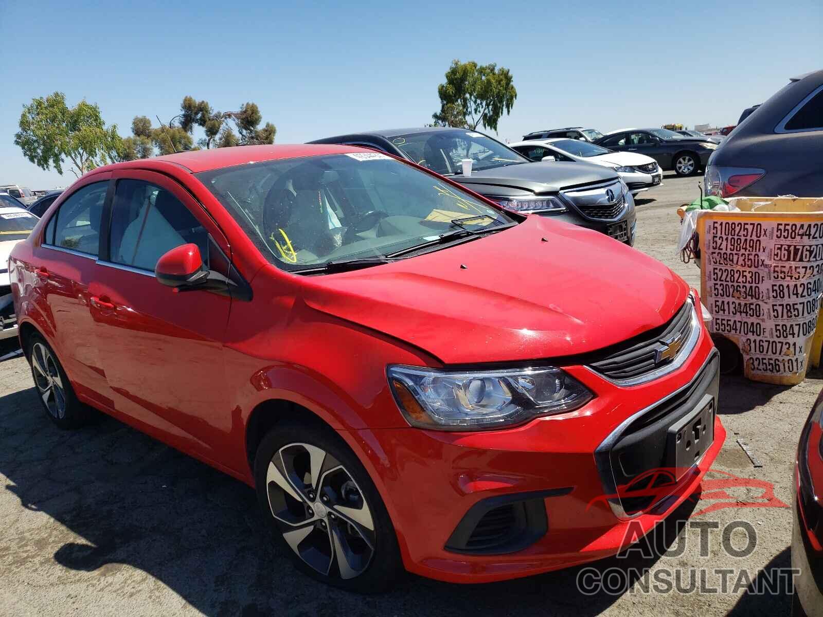 CHEVROLET SONIC 2017 - 1G1JF5SB8H4127509