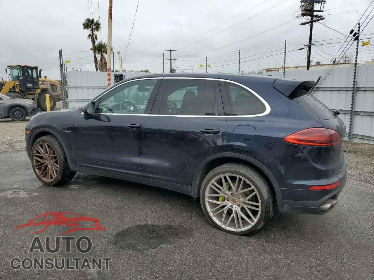 PORSCHE CAYENNE 2017 - WP1AE2A27HLA74235