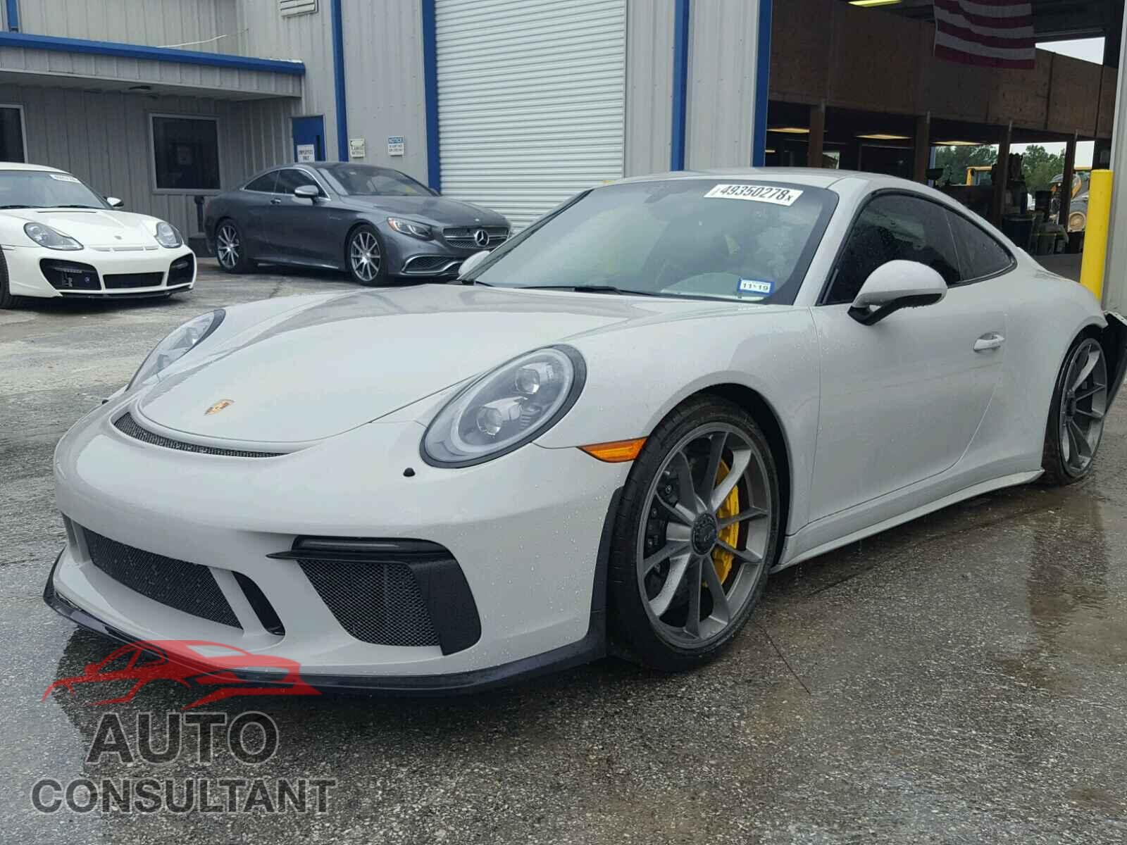 PORSCHE 911 2018 - WP0AC2A91JS174637