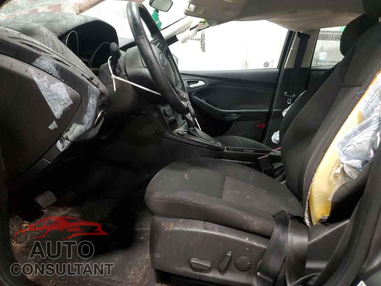 FORD FOCUS 2016 - 1FADP3F28GL373633