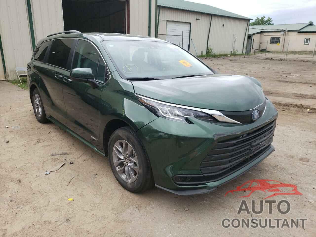 TOYOTA SIENNA 2021 - 5TDKSKFC4MS019878