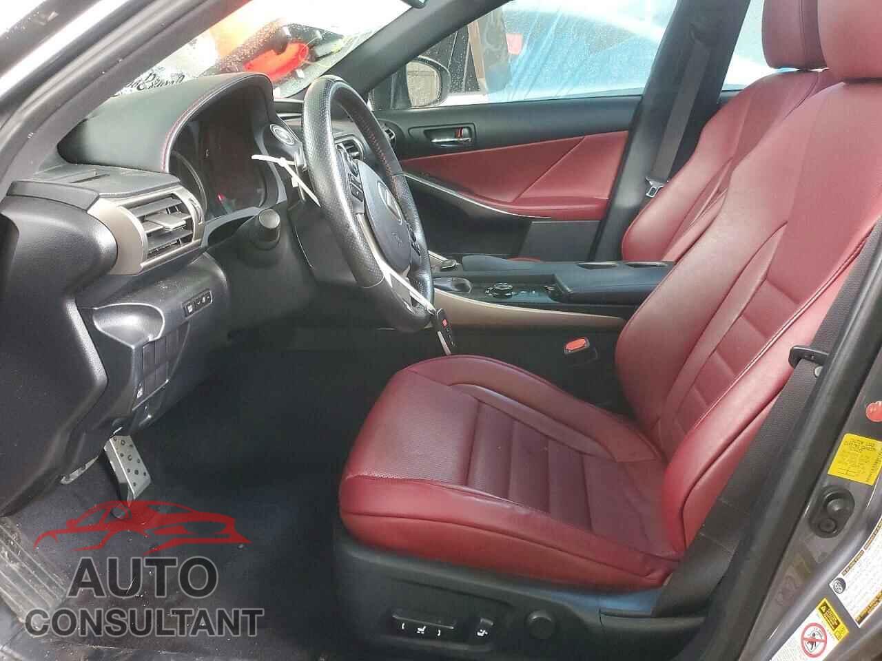 LEXUS IS 2014 - JTHBE1D23E5012020