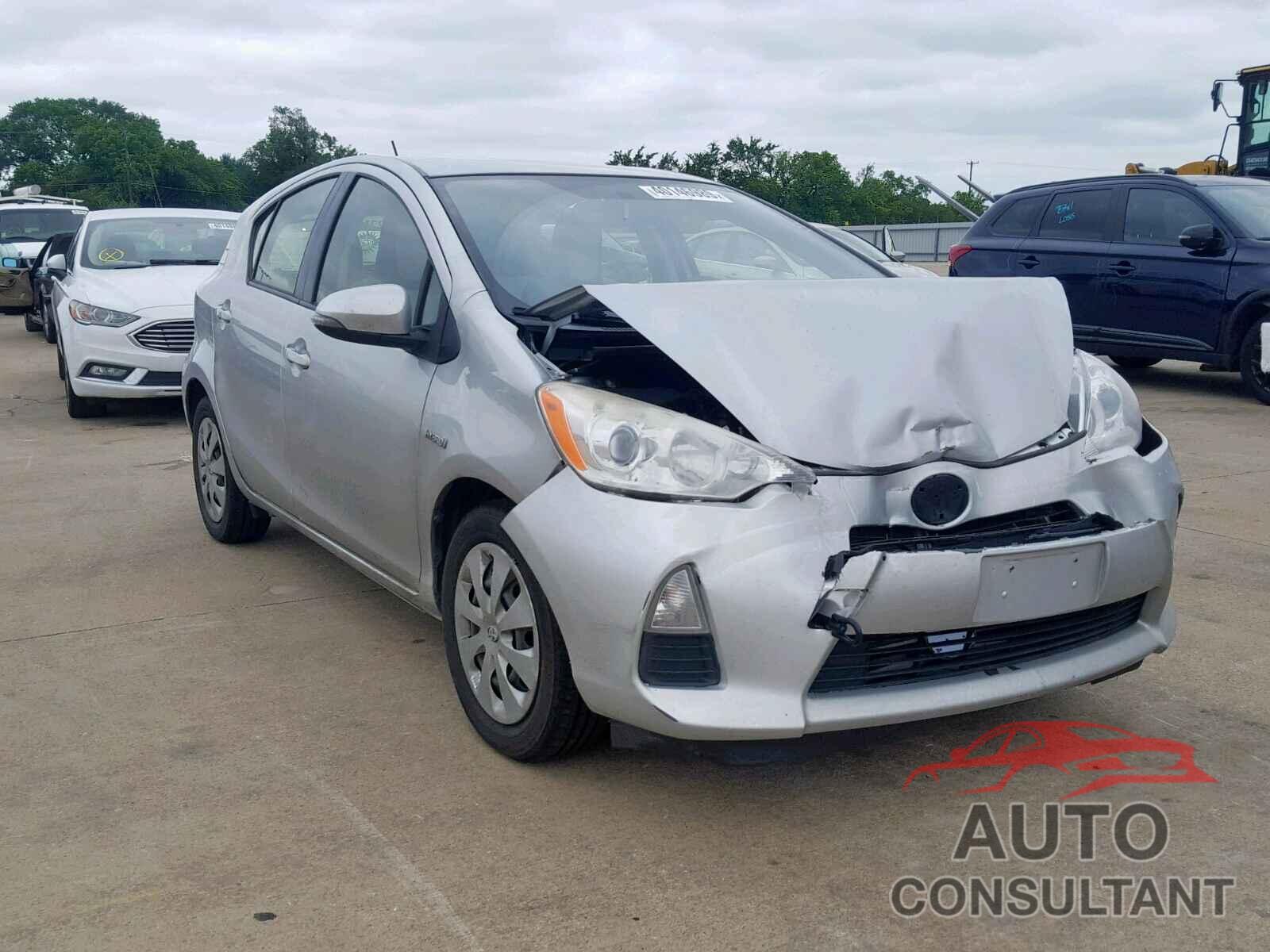 TOYOTA PRIUS 2013 - JTDKDTB33D1537497