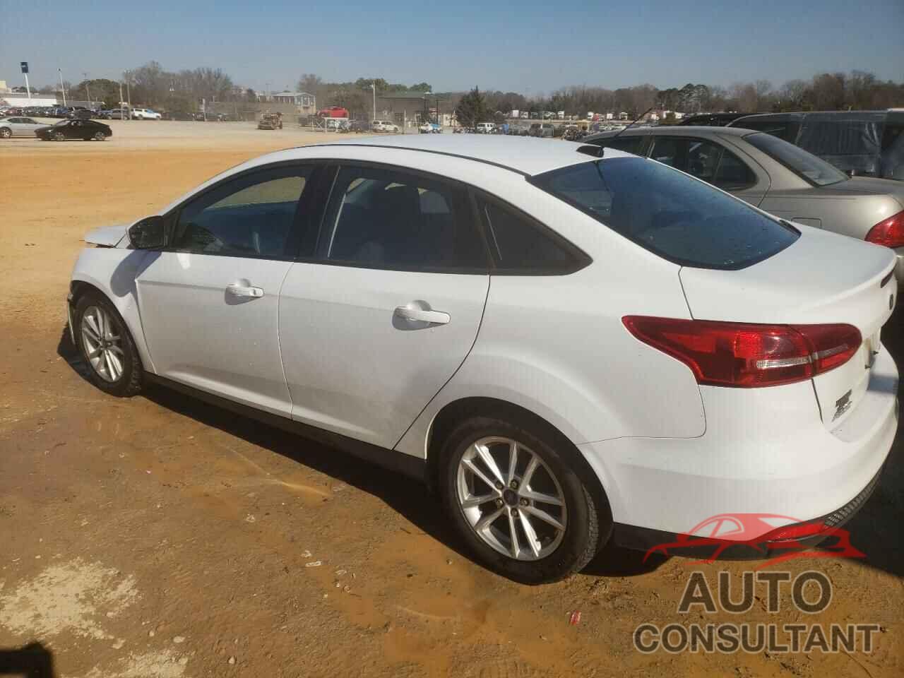 FORD FOCUS 2018 - 1FADP3F22JL319008