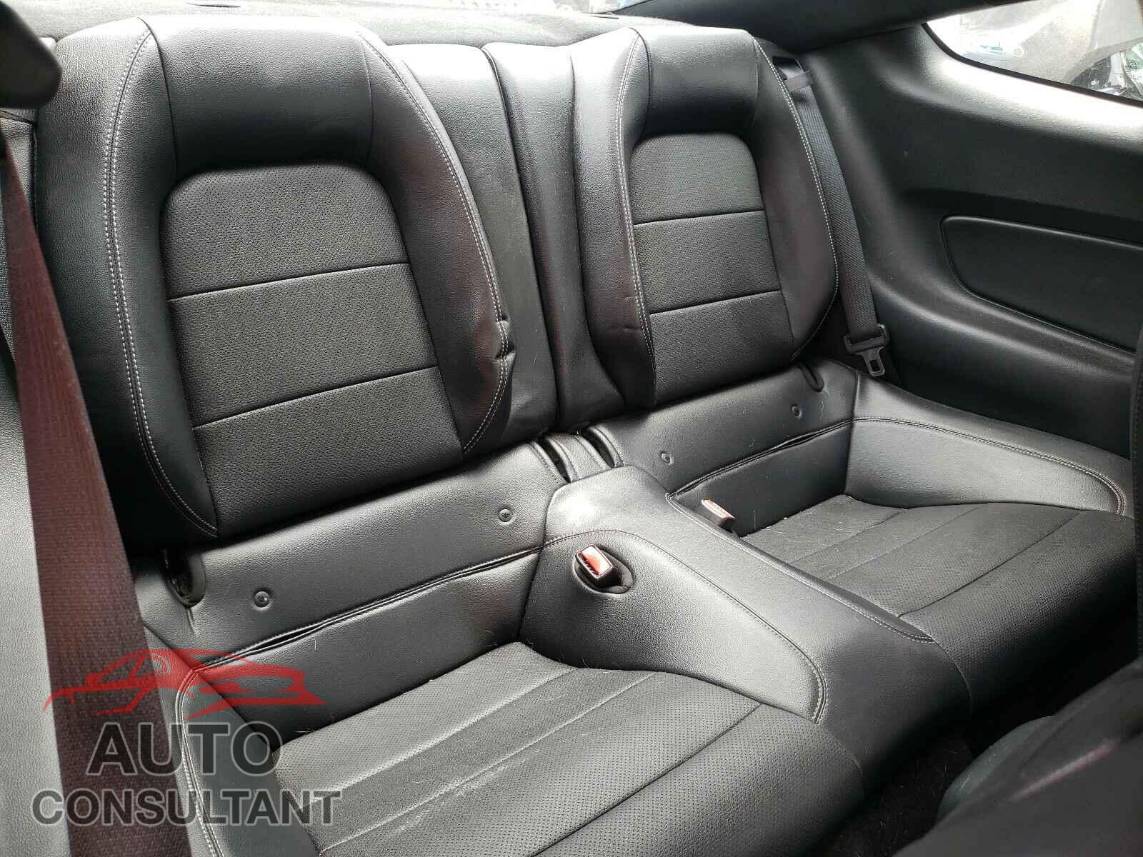 FORD MUSTANG 2017 - 1FA6P8TH0H5282036
