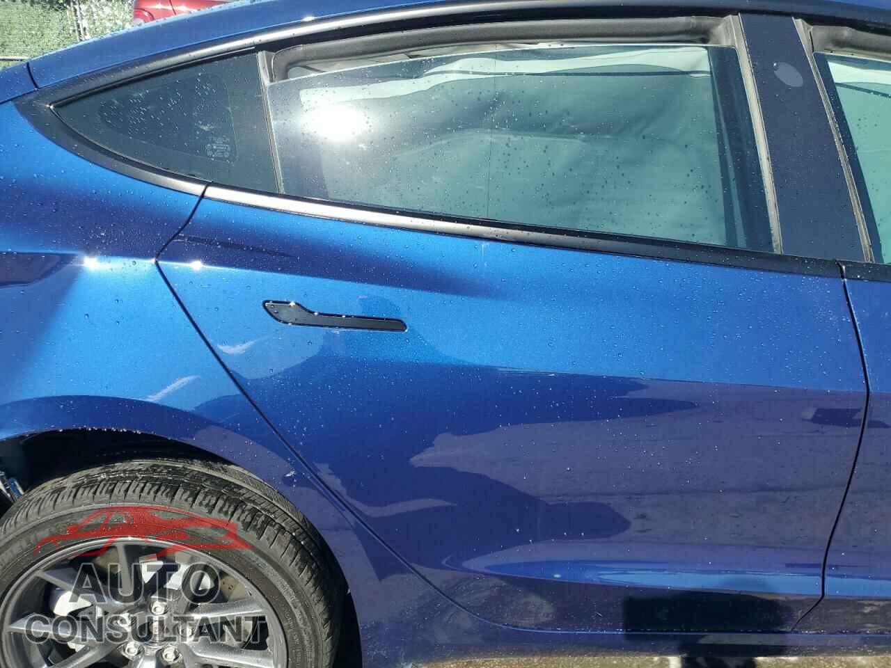 TESLA MODEL 3 2023 - 5YJ3E1EAXPF700836