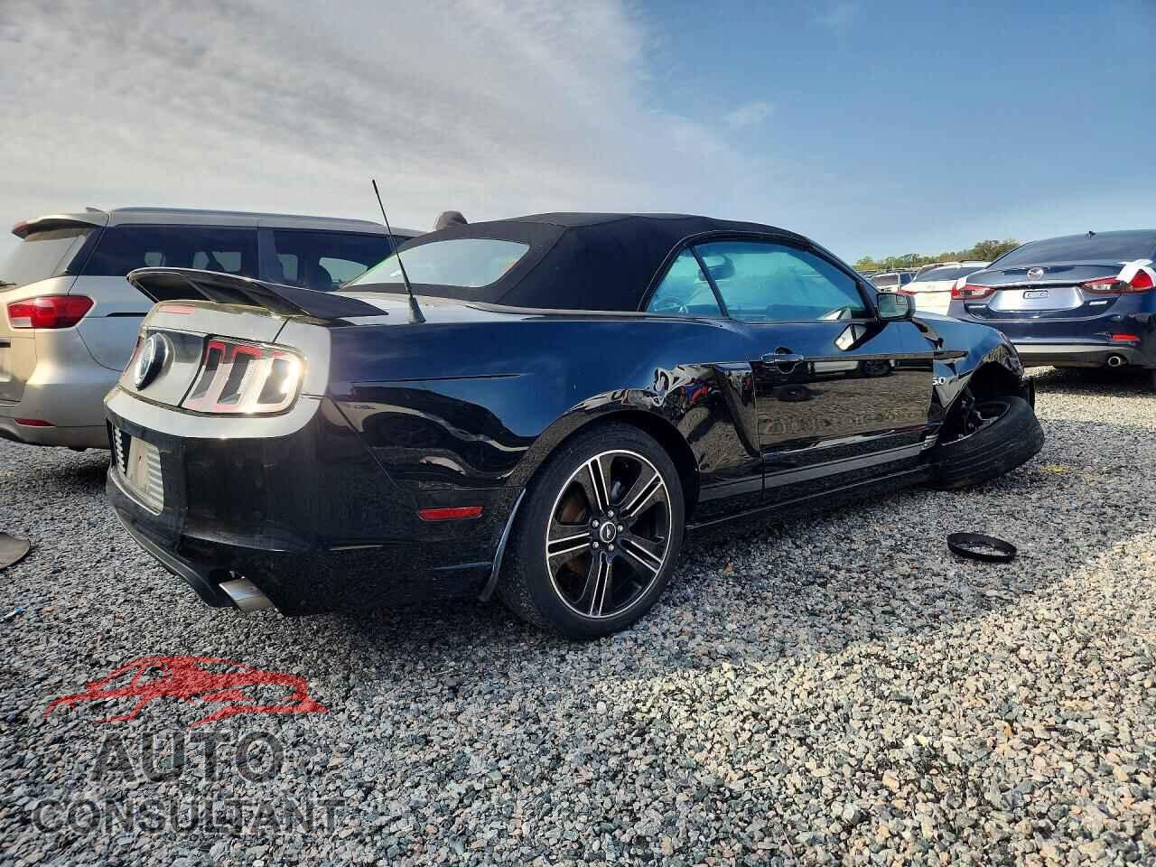 FORD MUSTANG 2014 - 1ZVBP8FF4E5245910