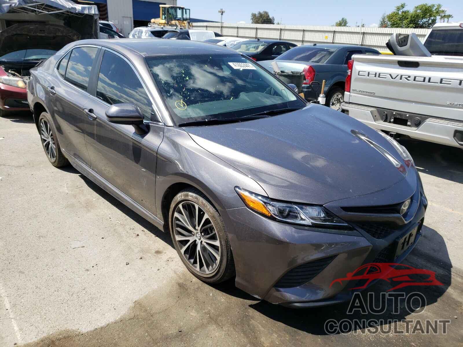 TOYOTA CAMRY 2020 - 4T1G11AK1LU318252