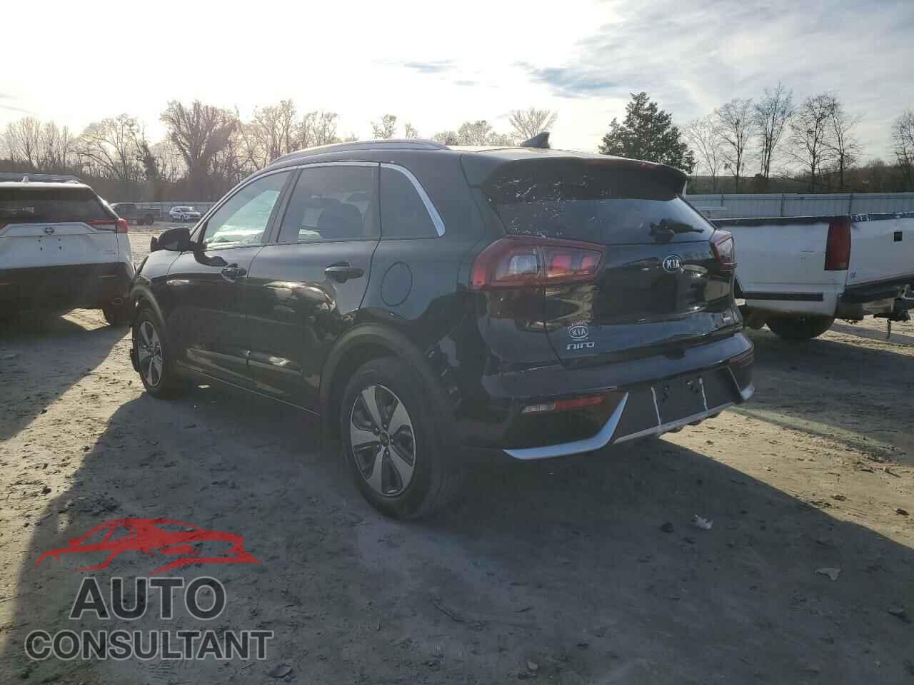 KIA NIRO 2018 - KNDCB3LC8J5121829