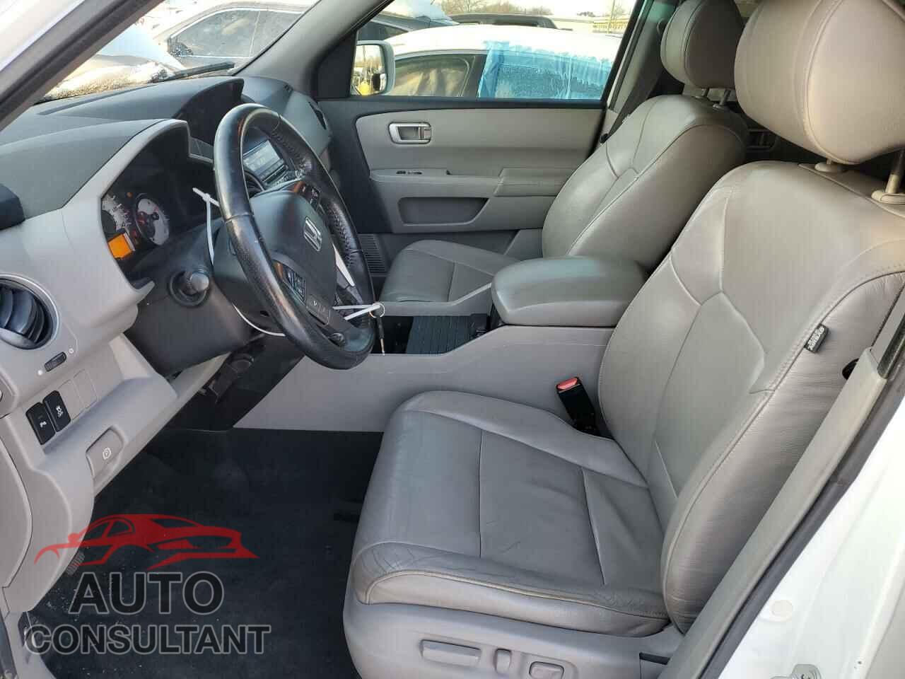 HONDA PILOT 2012 - 5FNYF4H9XCB046047