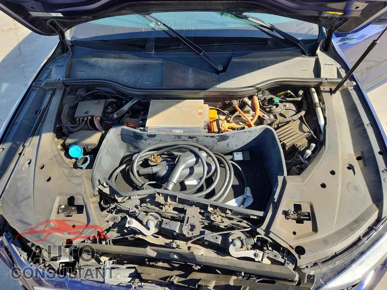 AUDI E-TRON 2021 - WA1AAAGE6MB009282