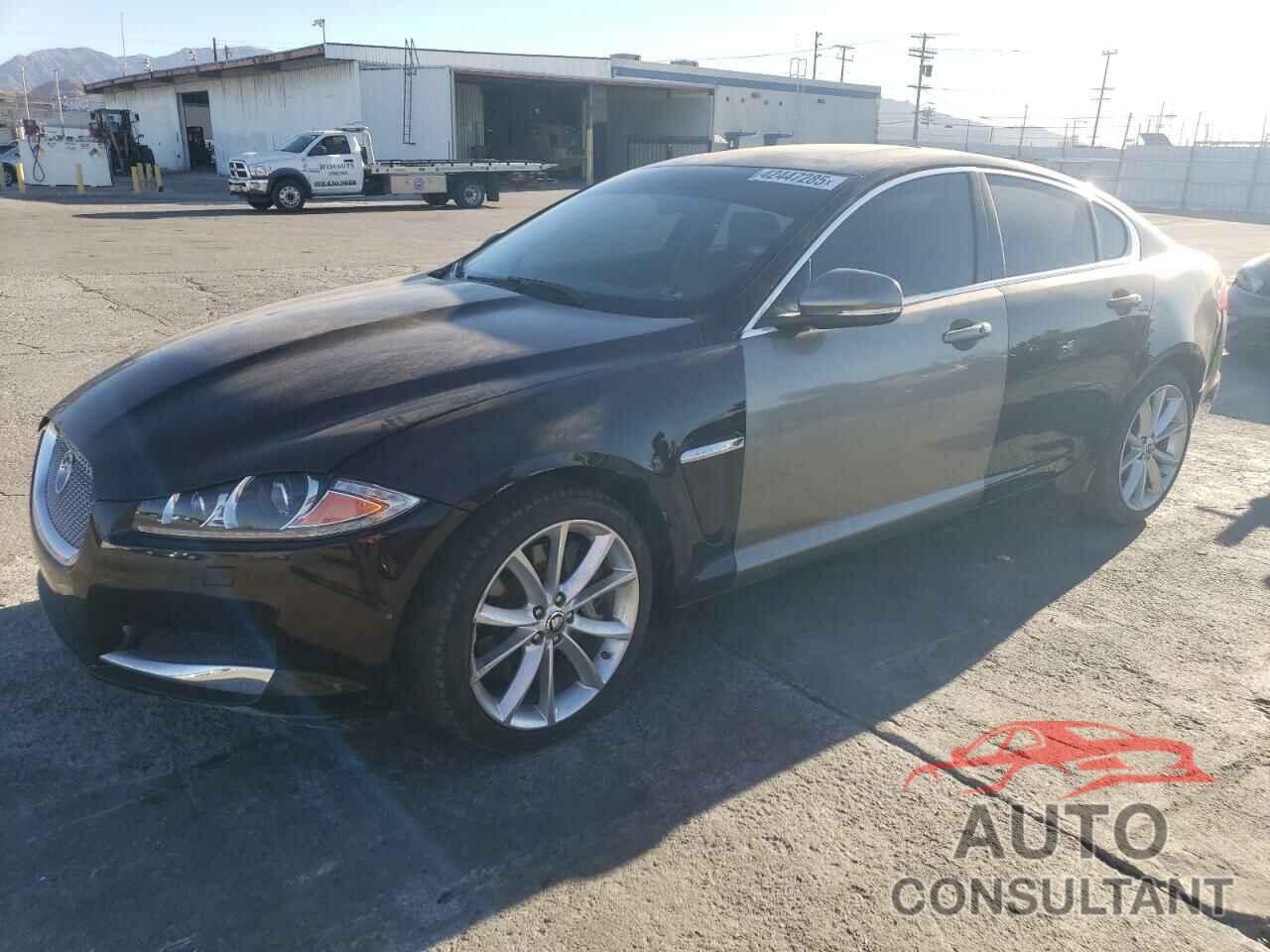JAGUAR XF 2013 - SAJWA0ES8DPS96255