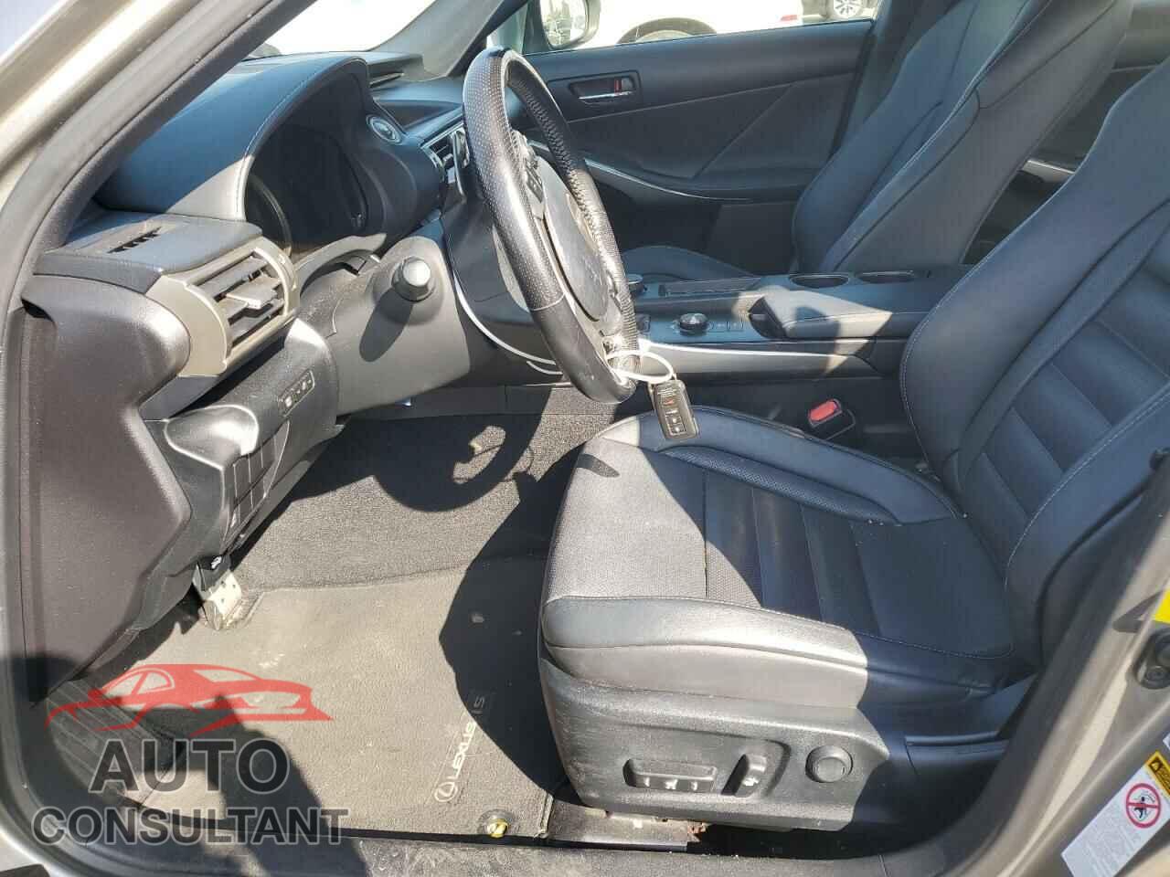 LEXUS IS 2016 - JTHBE1D2XG5026936