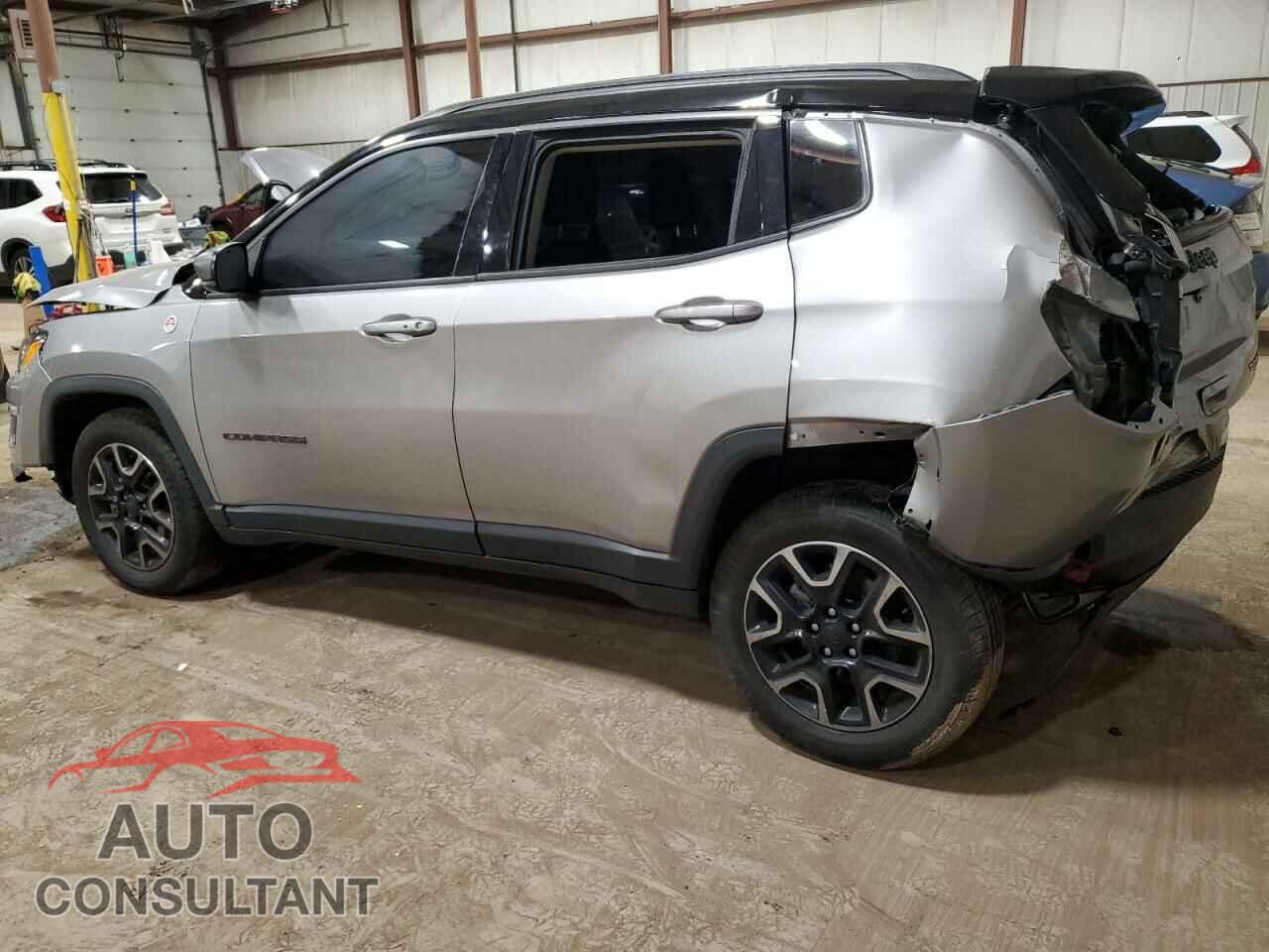 JEEP COMPASS 2019 - 3C4NJDDB5KT671711
